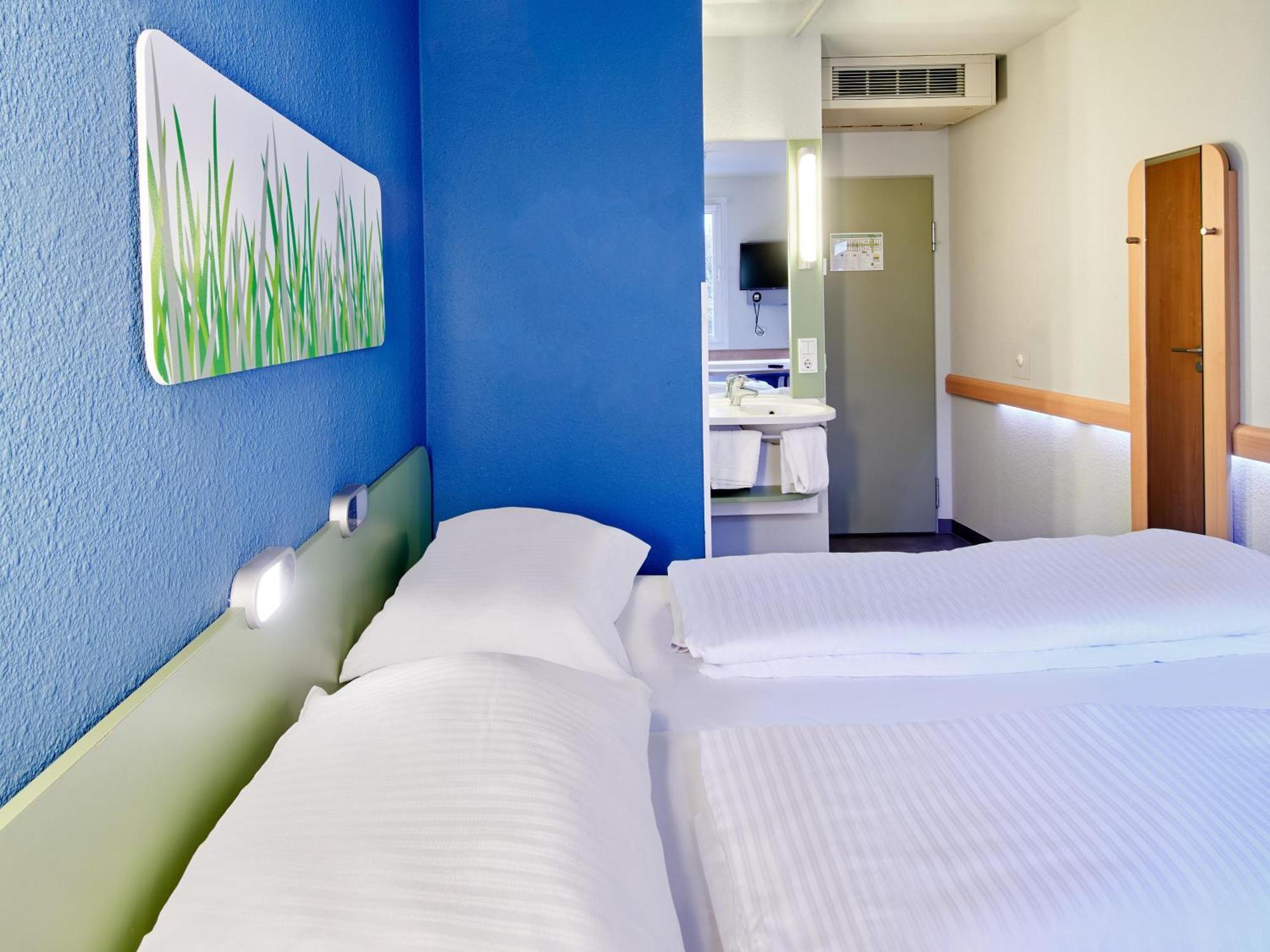 B&B Hotel Koeln-Marsdorf Bagian luar foto