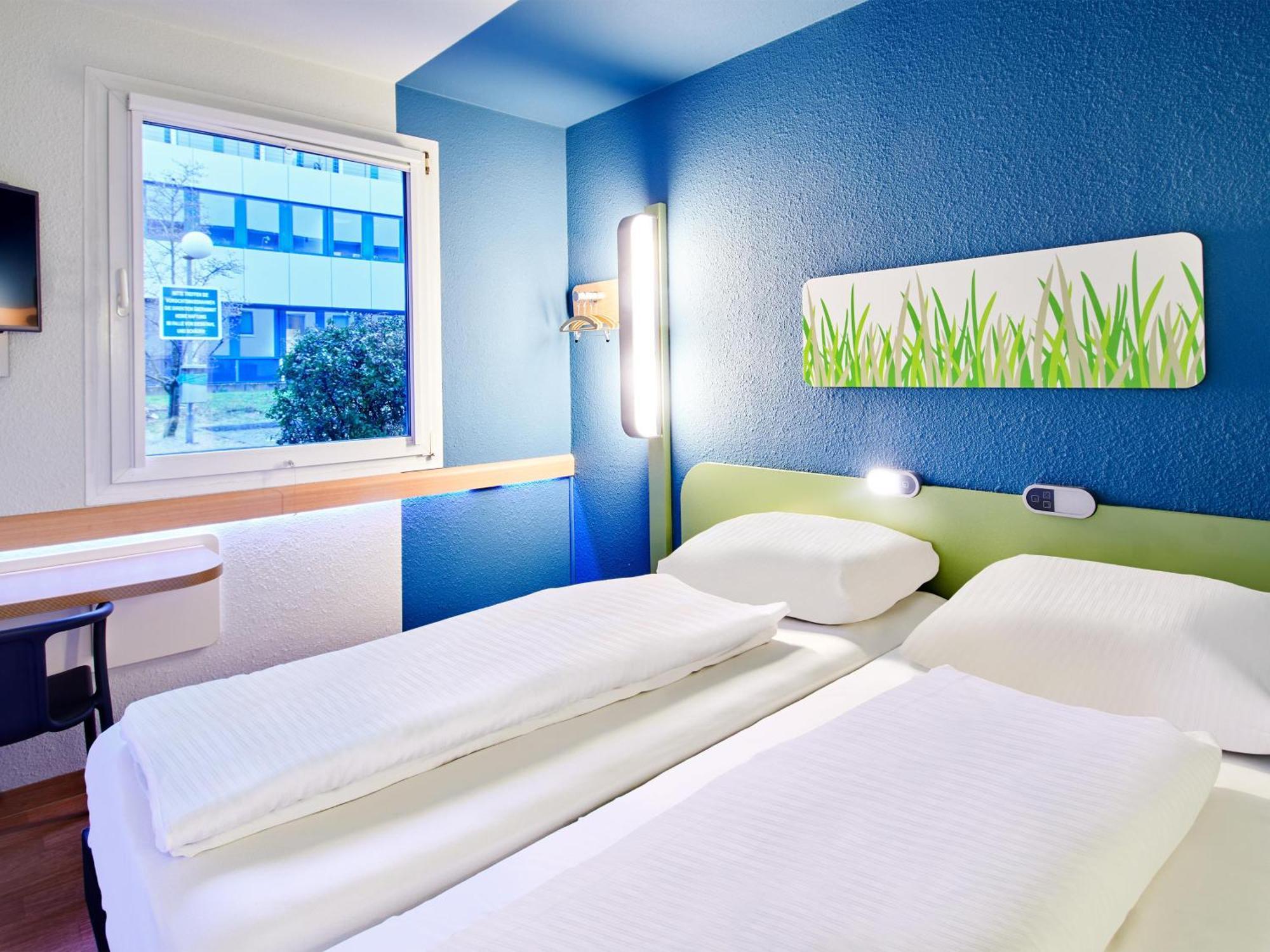 B&B Hotel Koeln-Marsdorf Bagian luar foto